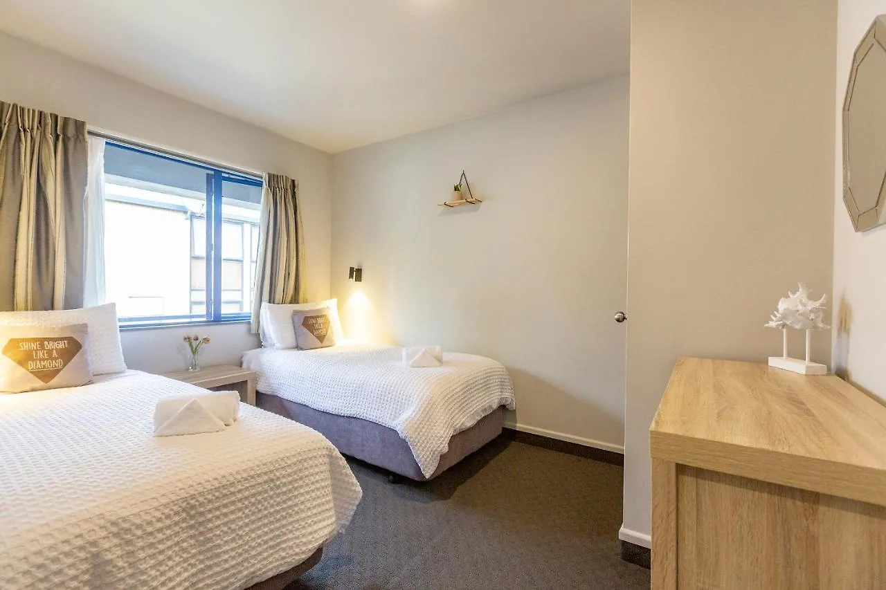 Clearwater Motor Lodge Taupo 4*,  New Zealand