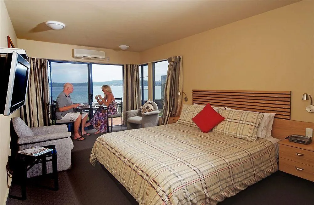 Clearwater Motor Lodge Taupo New Zealand